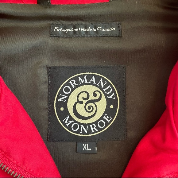 Normandy & Monroe Ventile cotton waterproof and wind proof red jacket size XL - Picture 10 of 13